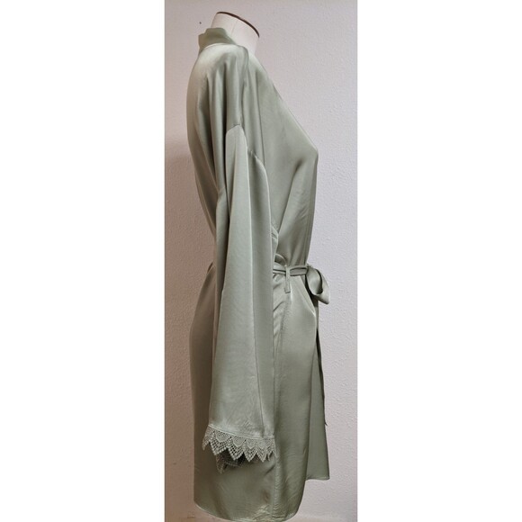 Women's BHLDN BEHOLDEN Sage Green Viscose Satin Tie Front Matine Robe M - Picture 10 of 14